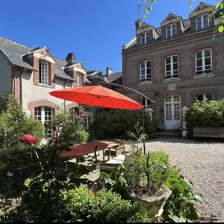 Le Jardin Secret Du Dr Papertian Tatil Evi