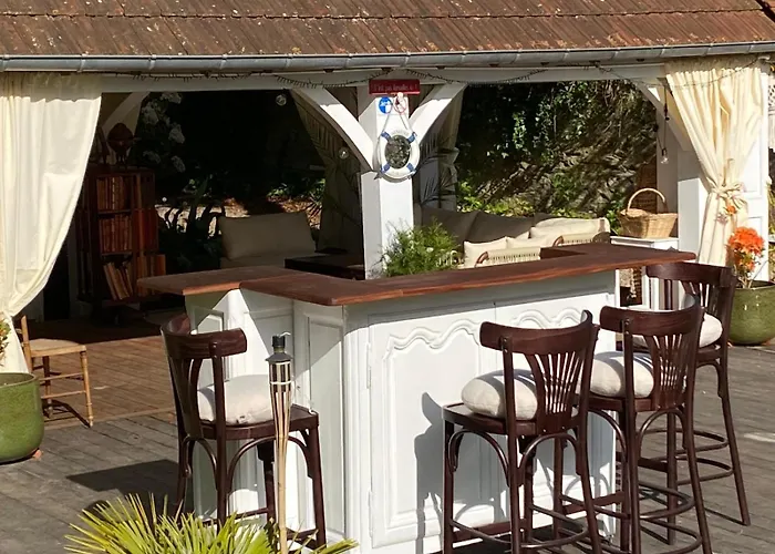 Hébergement de vacances Le Jardin Secret Du Dr Papertian *